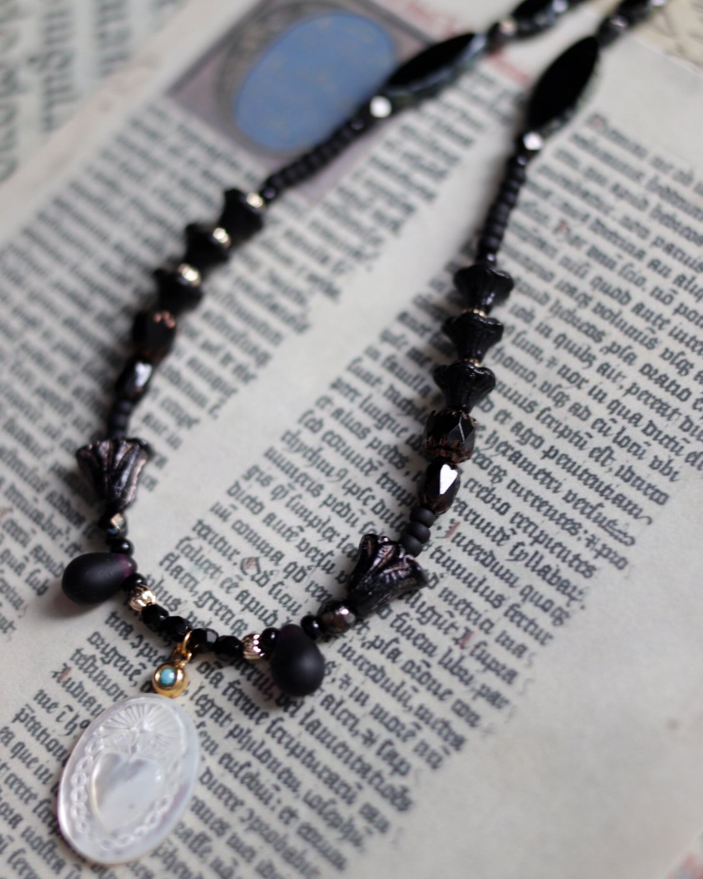 Czech glass bead necklace - Pure Heart