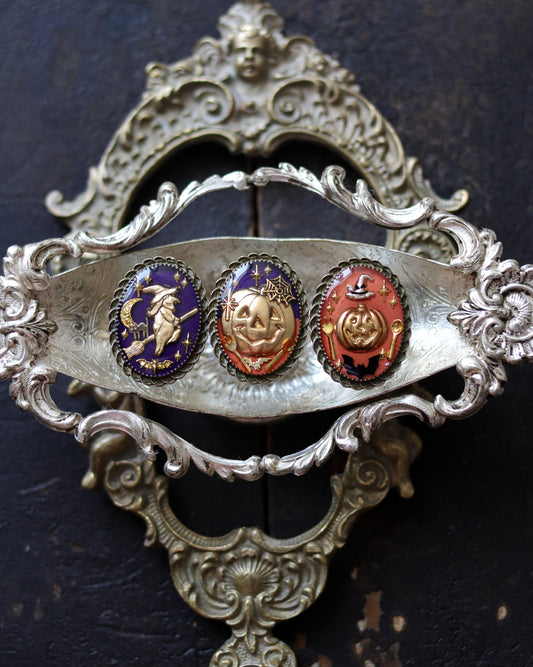 Vintage style ring - Halloween Carnival