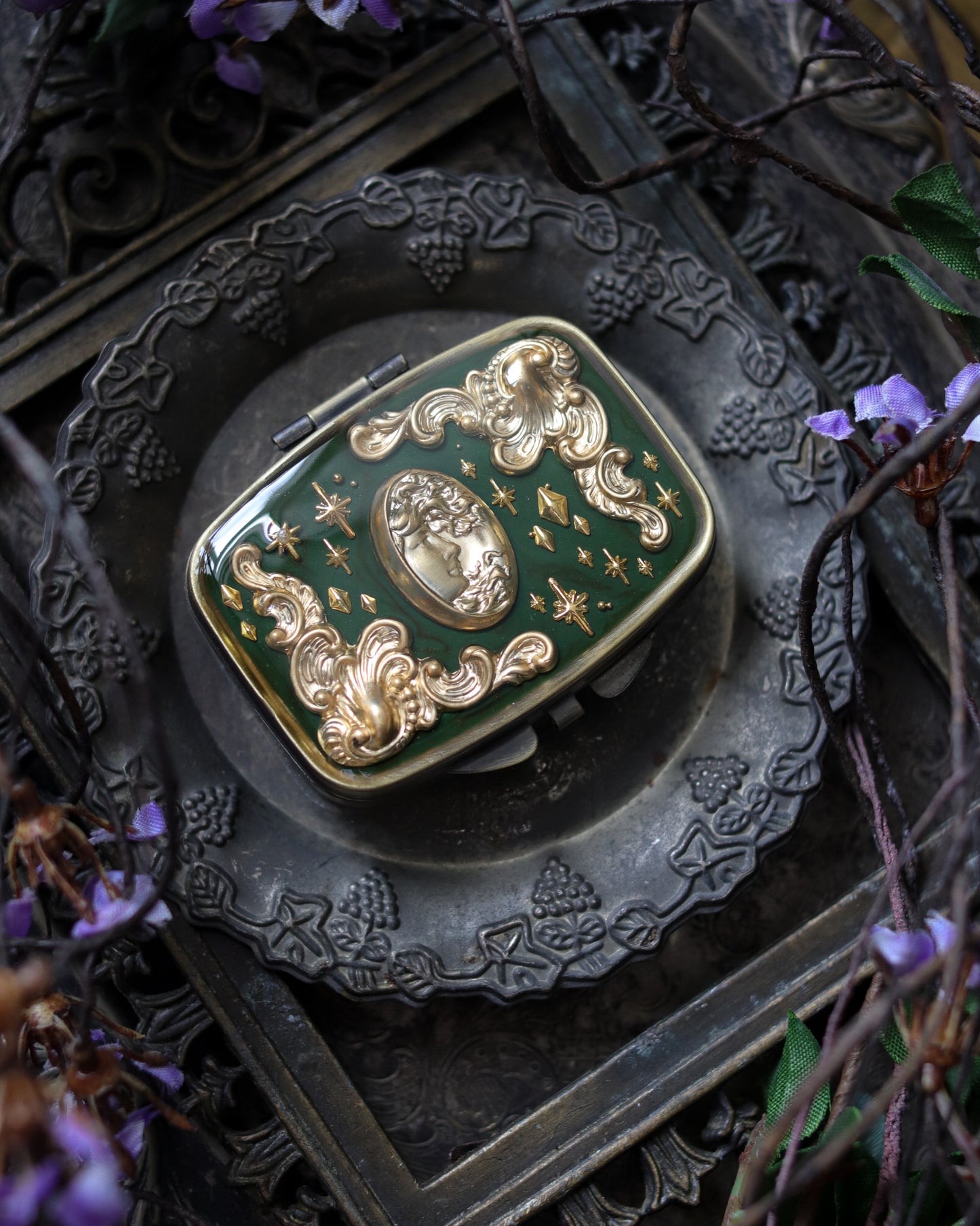 Vintage style mini jewelry pill box - Goddess Of Green