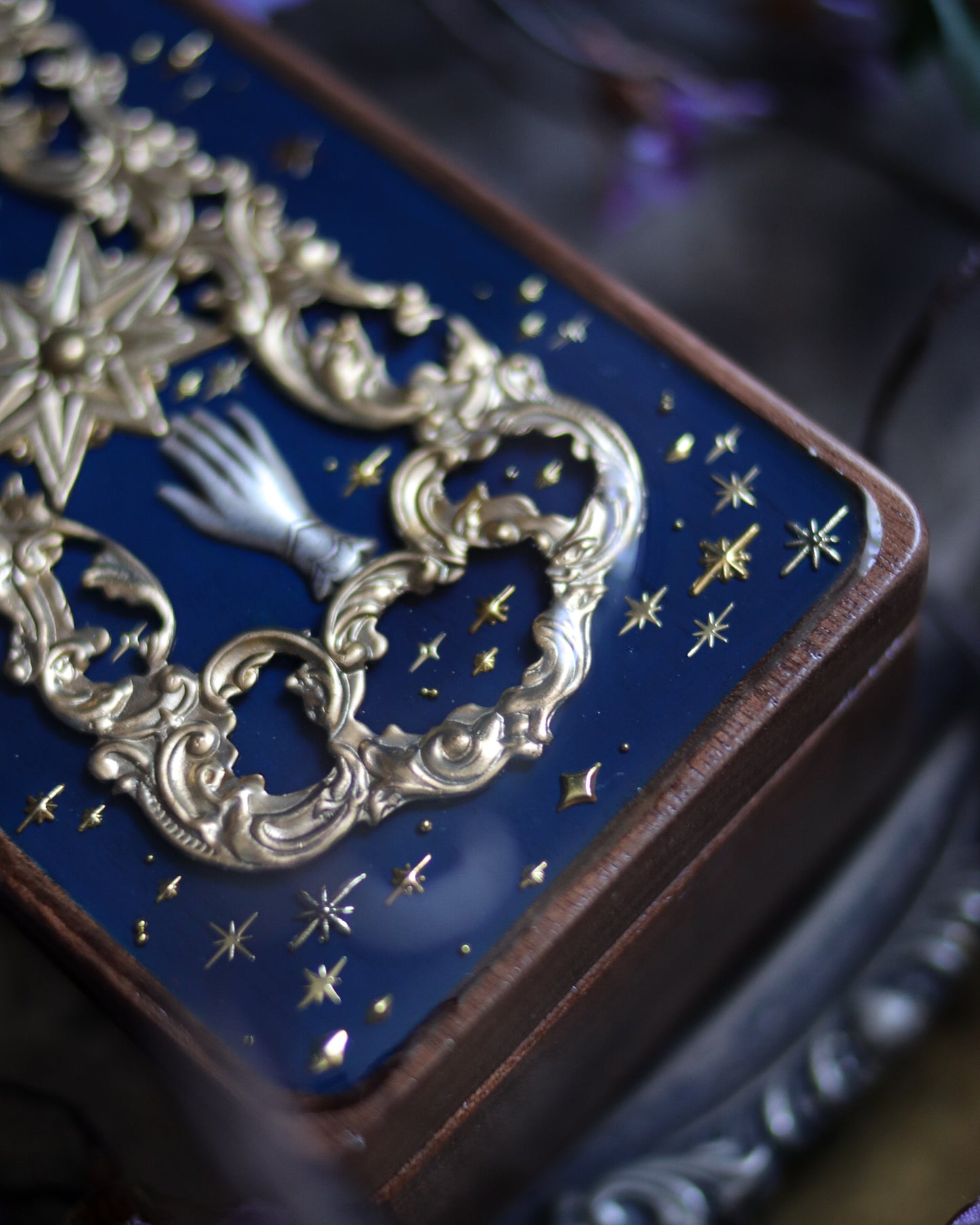 Vintage style walnut jewelry box - Catch the Starlight