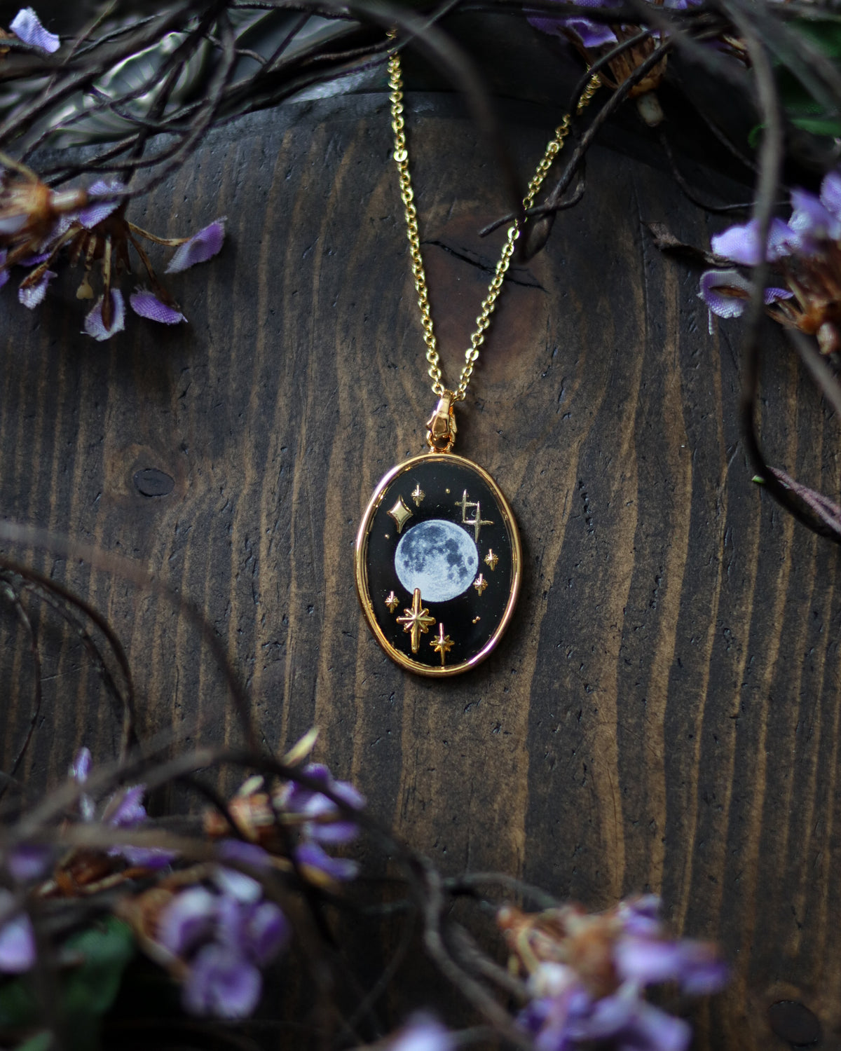 Necklace - Moon in the frame 項鍊 - 框中月