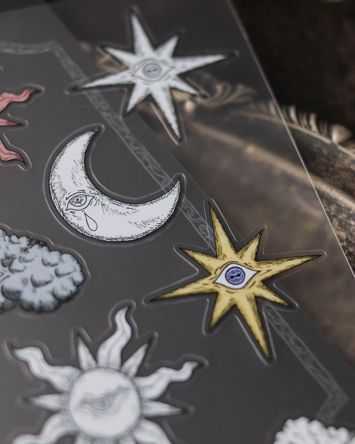 Sticker - The sky is watching me  貼紙 - 天空在看我