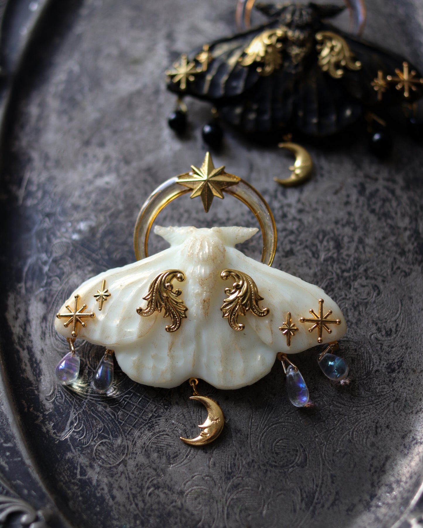 Vintage style brooch - Dawn of Birth, Night of Rest