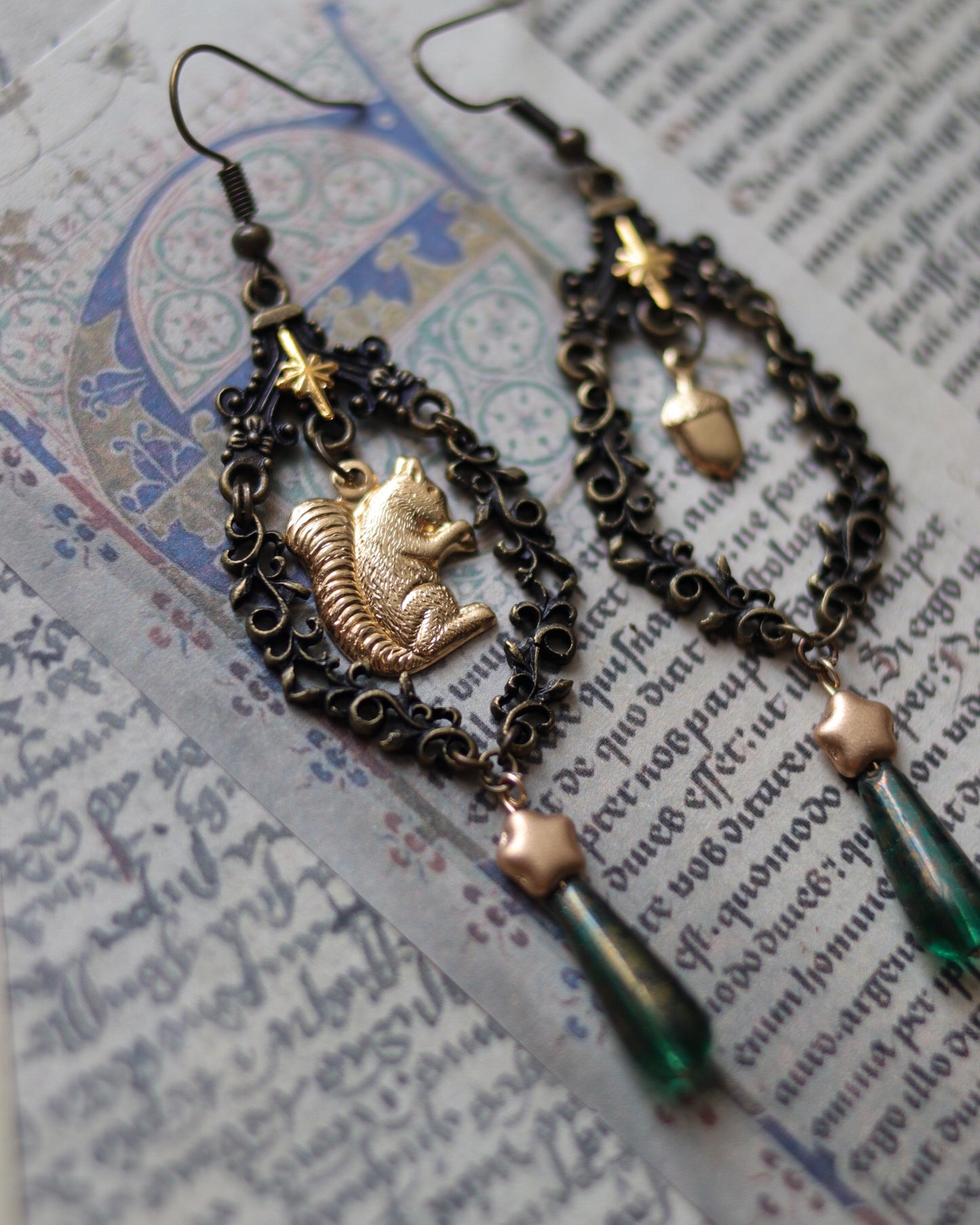 Vintage style earrings - Acorns and Squirrels