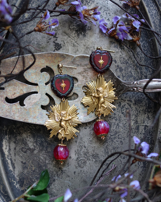 Vintage style earrings - Cupid Magic