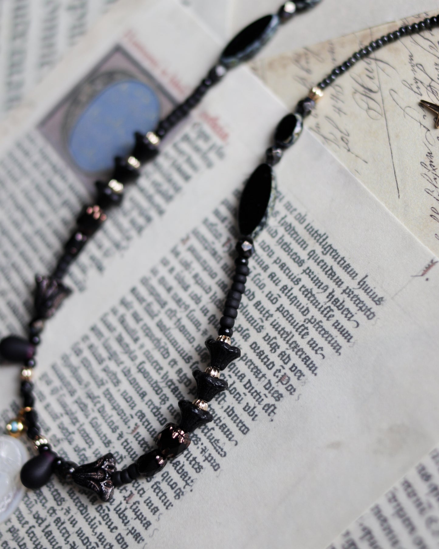Czech glass bead necklace - Pure Heart